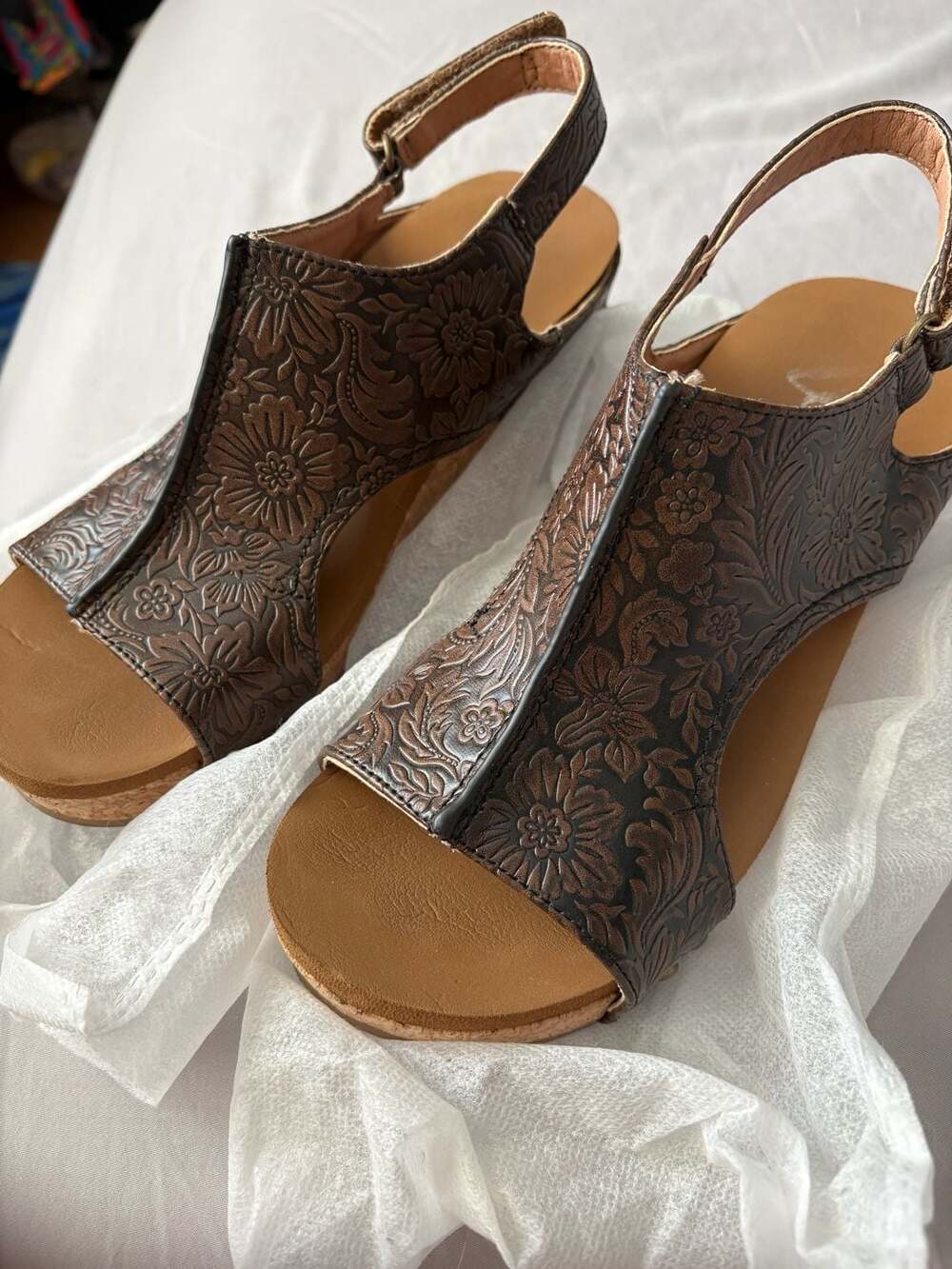 Very G Willow Sandals/Shoes Wedge 7.5